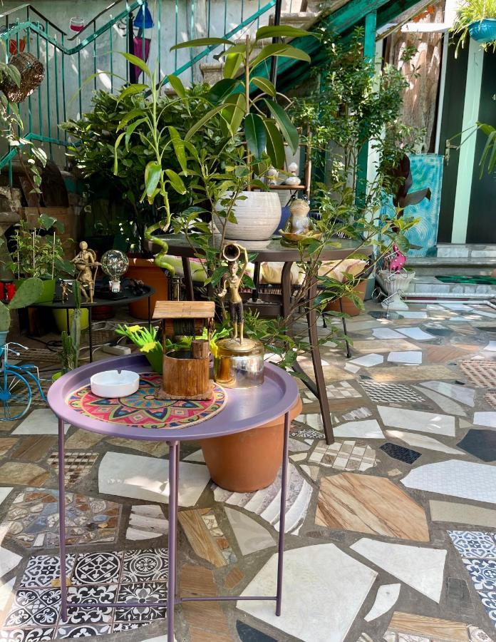 Hotel Maria Tbilisi Luaran gambar