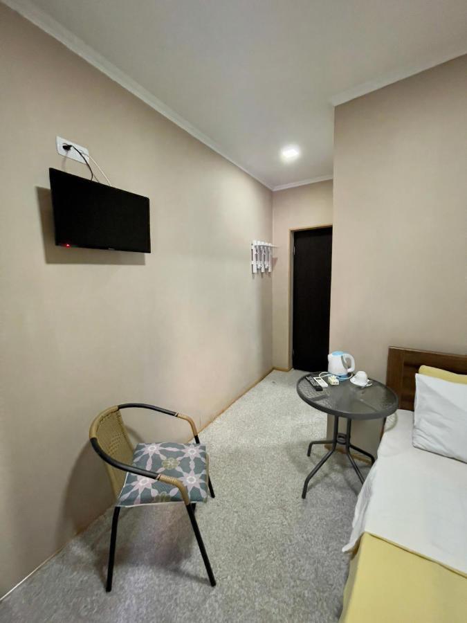 Hotel Maria Tbilisi Luaran gambar