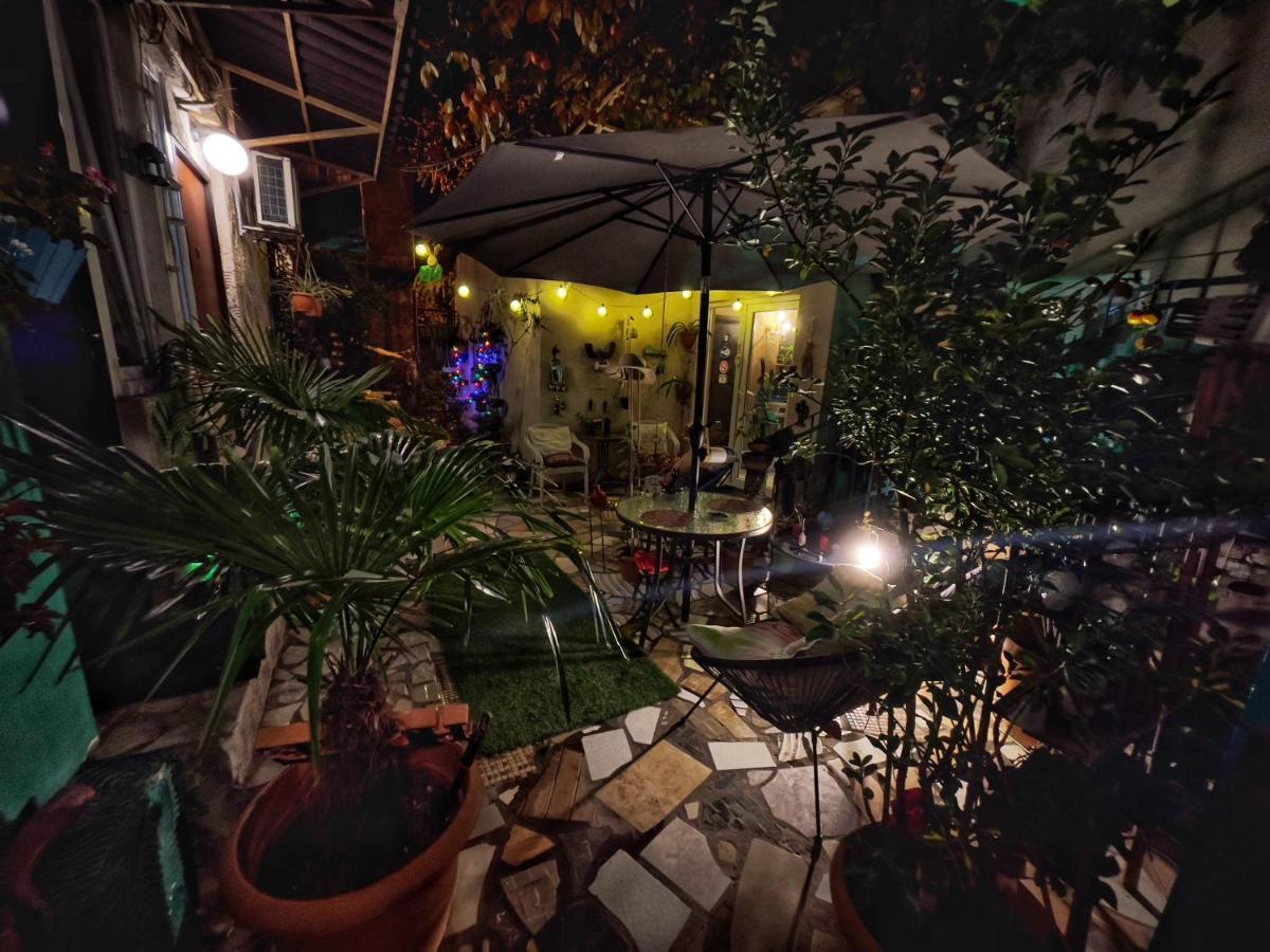 Hotel Maria Tbilisi Luaran gambar